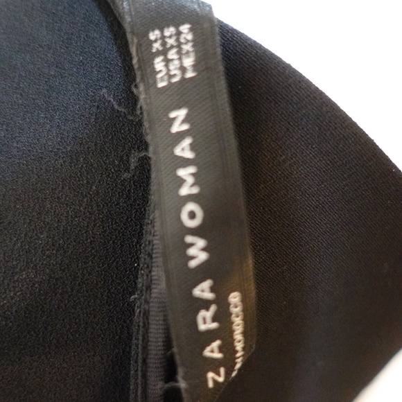 Zara Black Long Sleeve Crepe Shift Dress with Keyhole Back - Picture 7 of 12